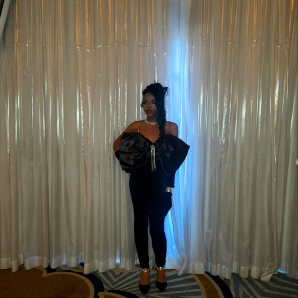 Meet your Posher, Xavier's - Picture 1 of 1